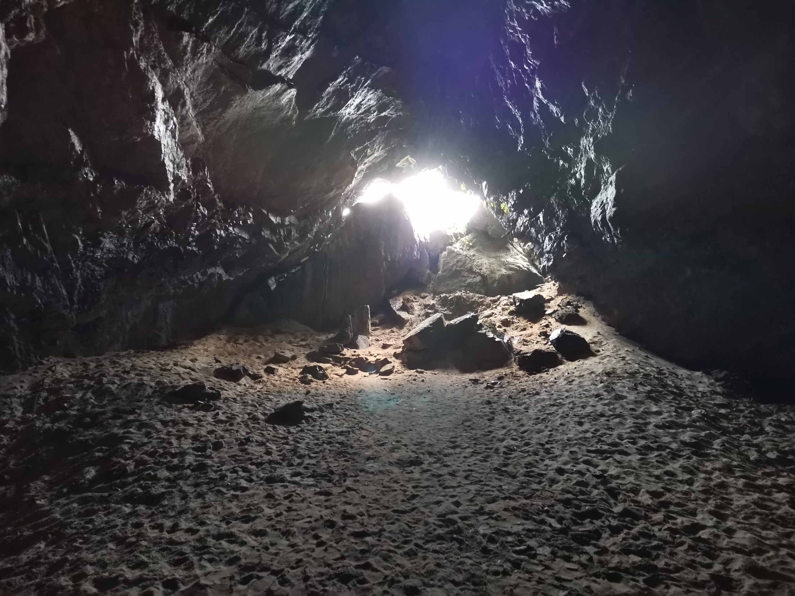 クマヤ洞窟4　伊平屋
